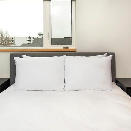 Nn - The Flame - Downtown 1-Bed 2-Bath Villa Whitehorse Exteriör bild
