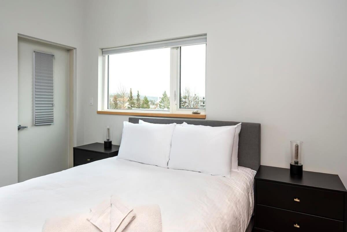 Nn - The Flame - Downtown 1-Bed 2-Bath Villa Whitehorse Exteriör bild