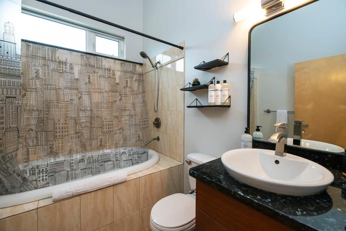 Nn - The Flame - Downtown 1-Bed 2-Bath Villa Whitehorse Exteriör bild